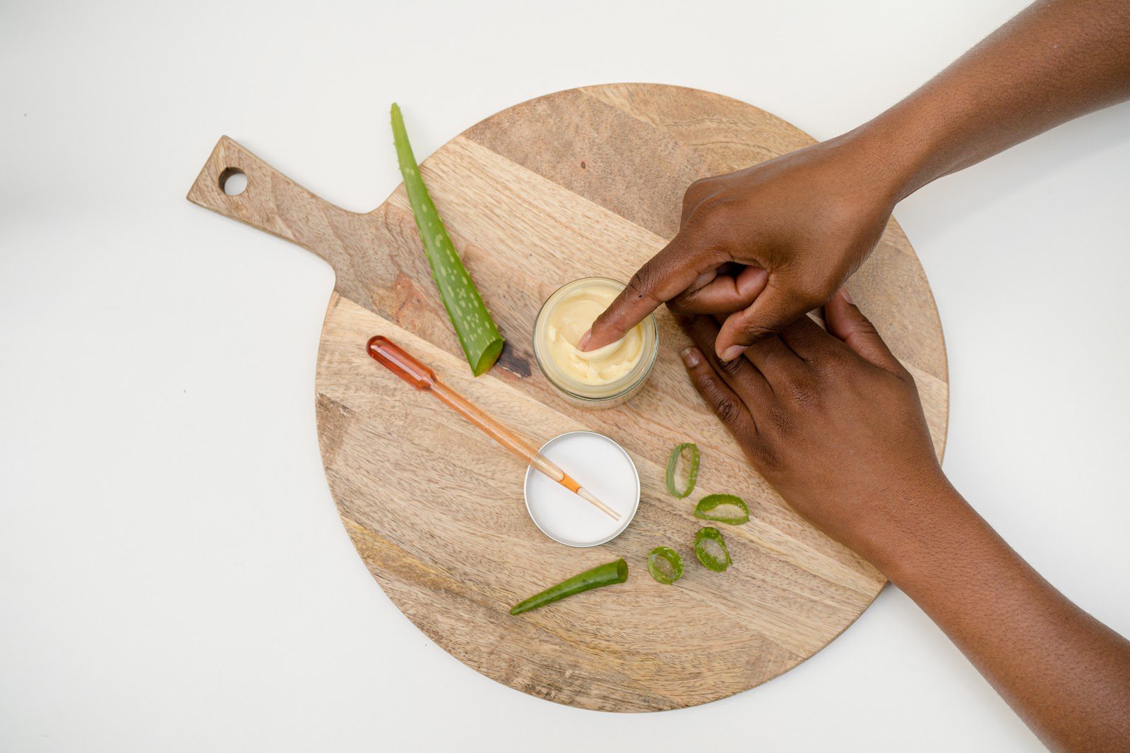 Natural Preservatives in Skincare: What You Need to Know Natural Skincare Ingredients