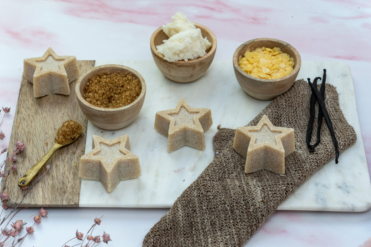 How to make sugar scrub bars + body scrub bar recipe Zero Waste Formulation