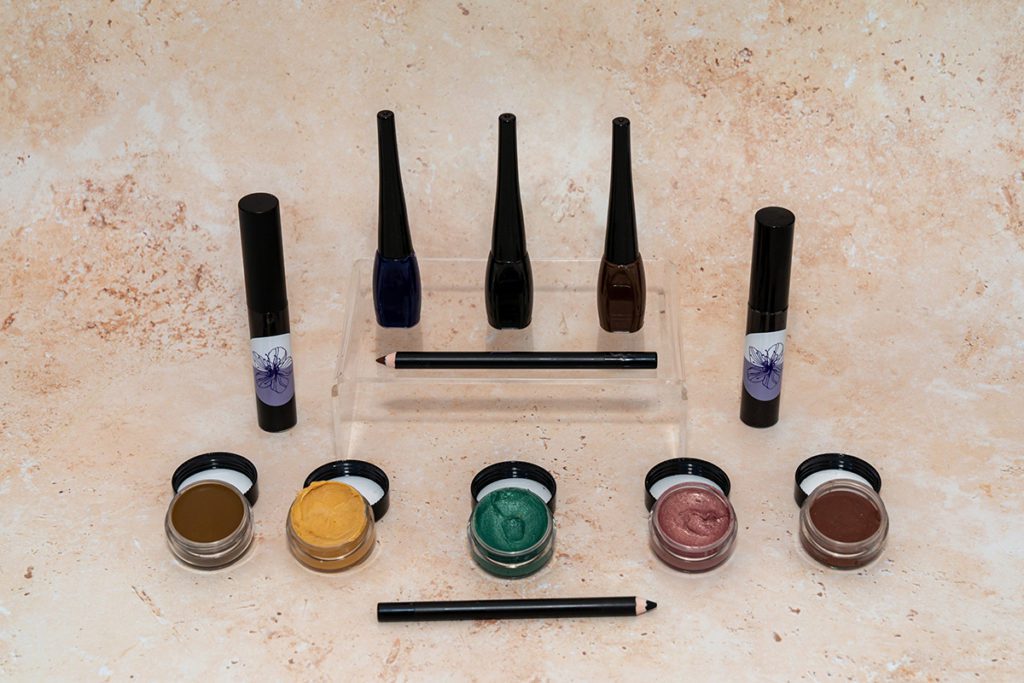 Formulating Advanced Natural Color Cosmetics; Taking Your Mineral Makeup Skills to the Next Level! Makeup Formulation