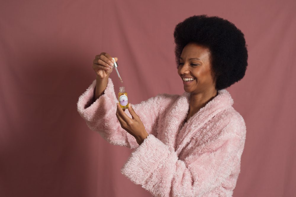 Jojoba in Natural Skincare and Haircare: Properties, Functions, and Benefits Natural Skincare Ingredients 