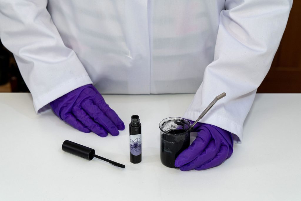 Diploma in Formulating Natural Makeup and Advanced Color Cosmetics 