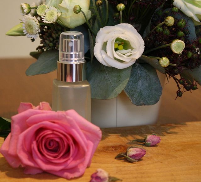 How to make a natural perfume part 1: eau de toilette Essential oils Natural Bodycare recipes