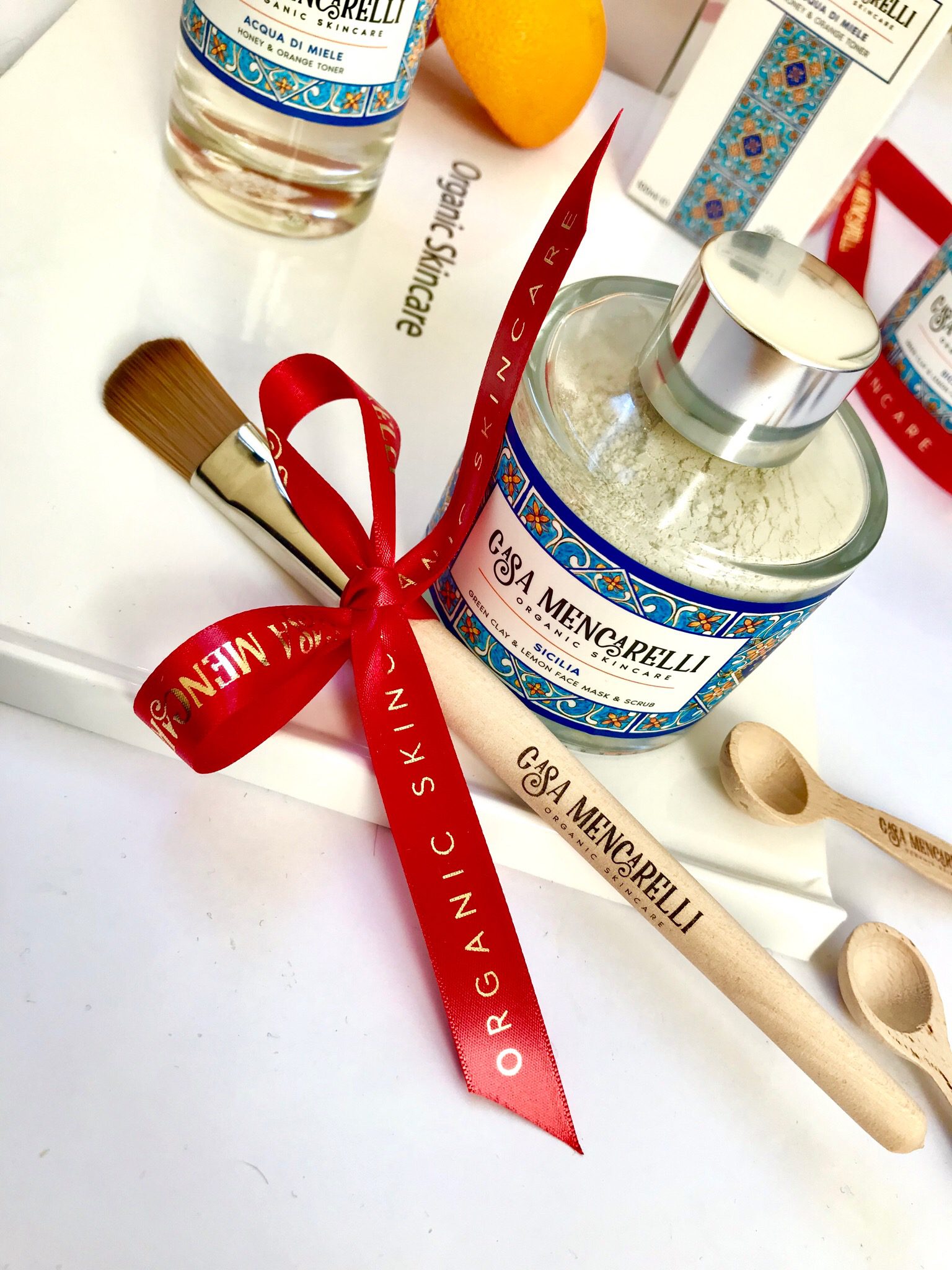 Holiday Gift Guide 2021 Business