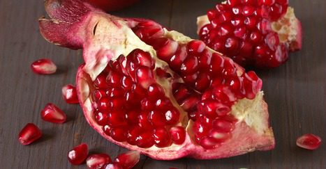 13 Natural anti-aging skin care secrets formulators swear by Natural Skincare Ingredients