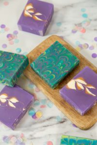 Cold Process Soap Designs: 10 Soap Swirl Techniques to Try Soapmaking
