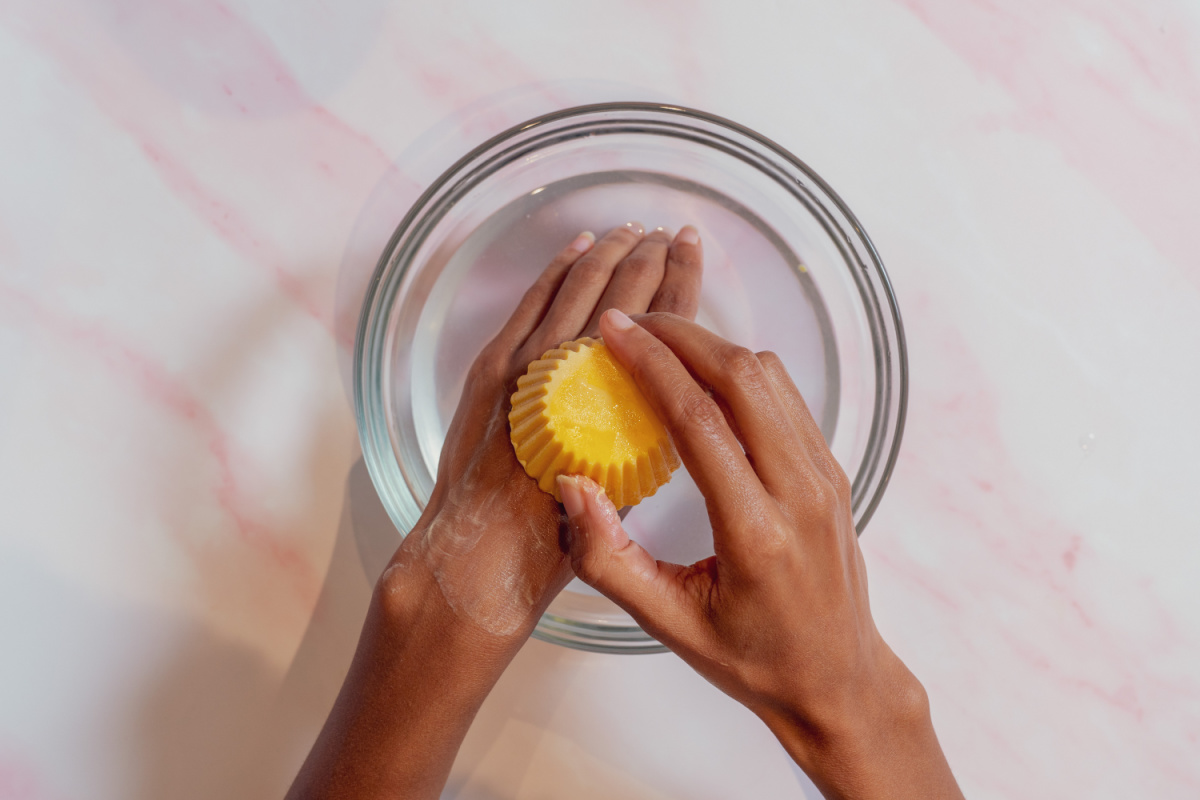 How to create a minimalist beauty routine with zero waste products Zero Waste Formulation